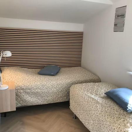 Eksklusiv Sommerhus Beliggende I Vandkanten Munkebo Екстериор снимка