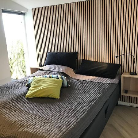 Eksklusiv Sommerhus Beliggende I Vandkanten Munkebo Екстериор снимка